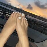 Alicia_feet_empire nude #0004