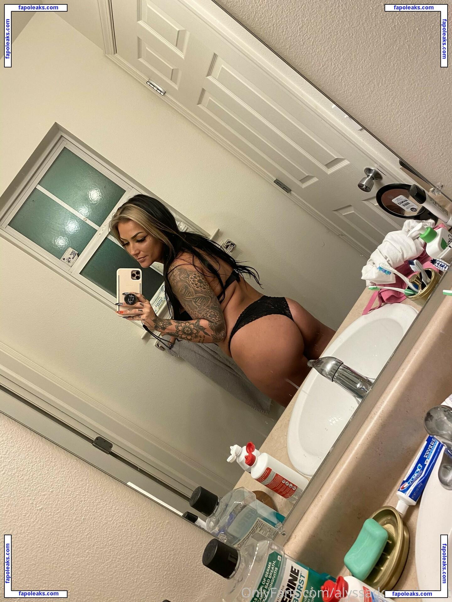 Alyssadoesntboost nude photo #0021 from OnlyFans