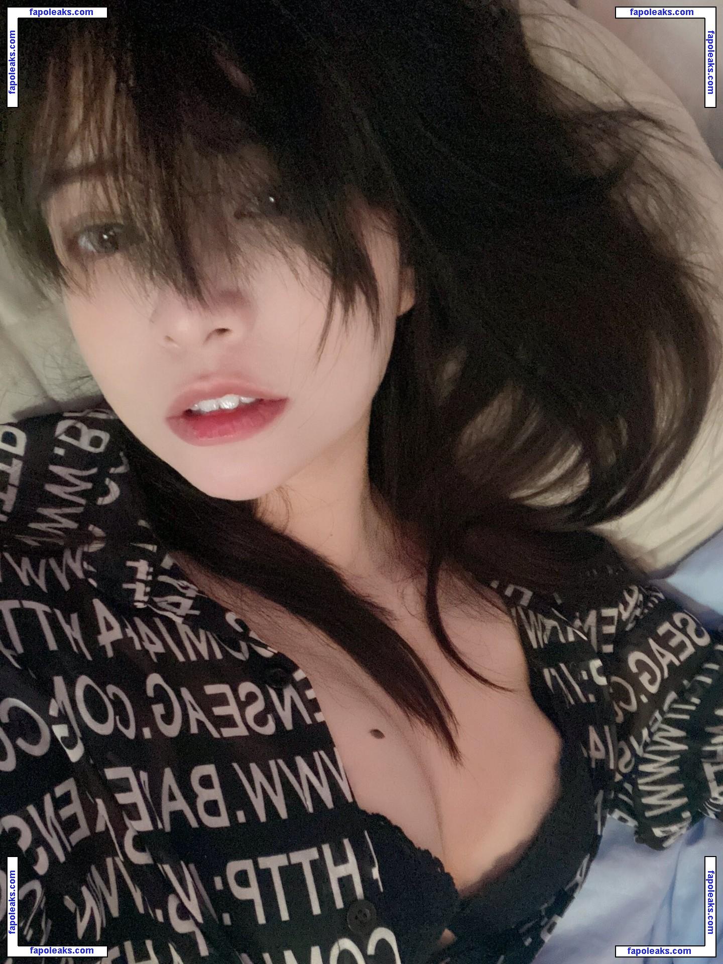Angelakuo / AngelaKuo8 / angelakuo0504 nude photo #0009 from OnlyFans