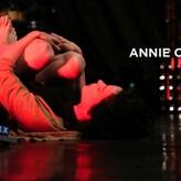 Annie Clark голая #0007